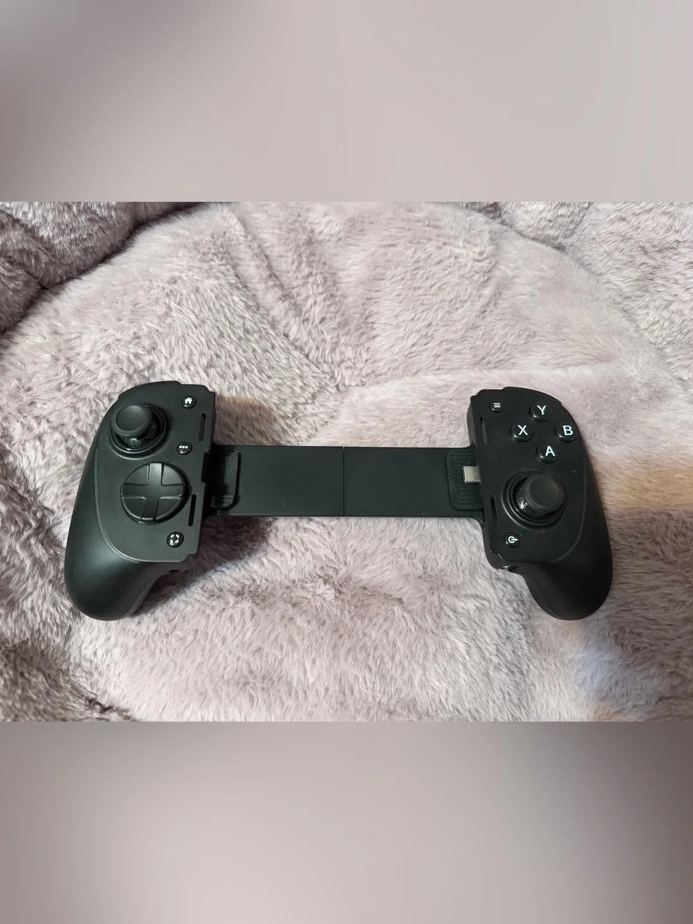 Black Mobile Game Controller Grip for VR/AR and Smartphones